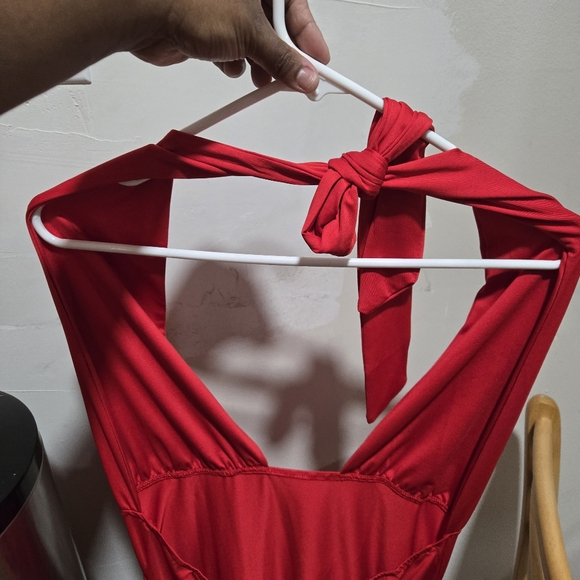 RED SEXY SILK DRESS - Picture 2 of 2